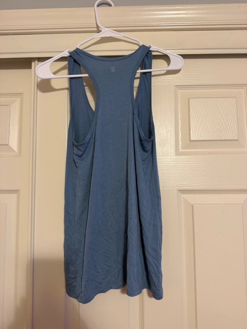 Free Fly WOMEN'S BAMBOO MOTION RACERBACK TANK - Picture 4 of 4